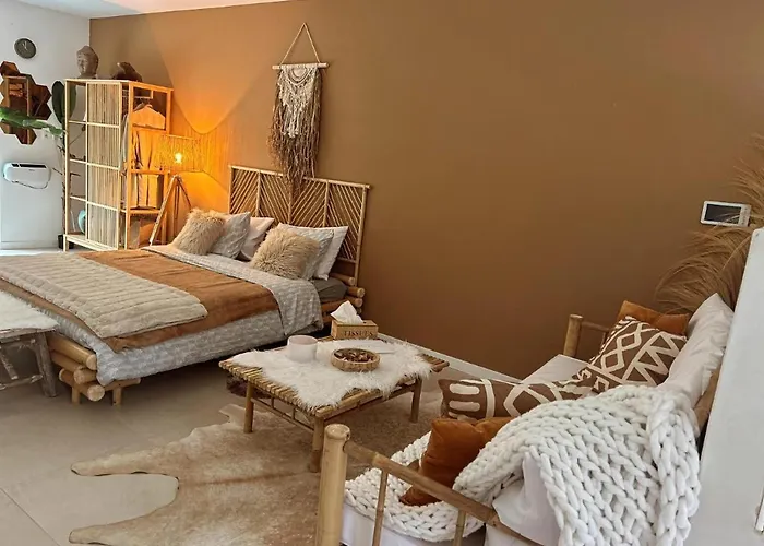 Coco Bed and Breakfast Amay