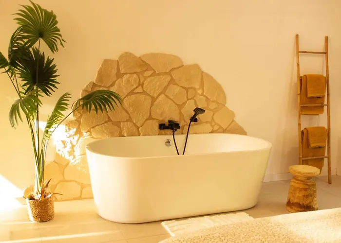 Coco Bed and Breakfast *